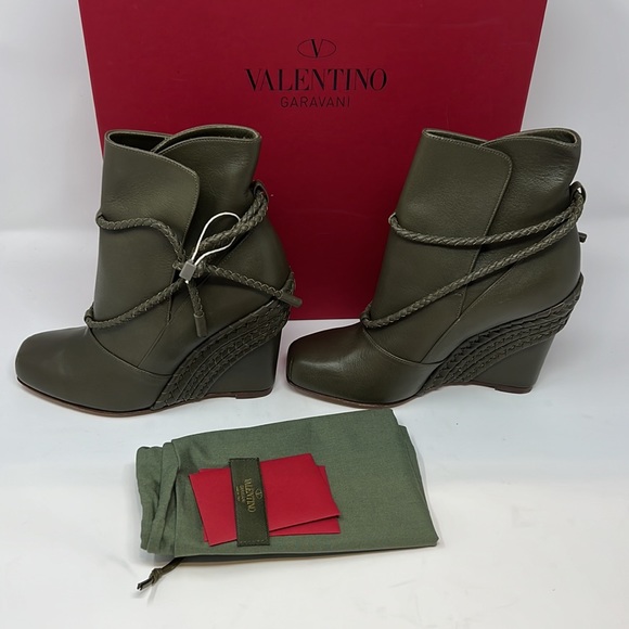 Valentino Garavani boots - Picture 8 of 8